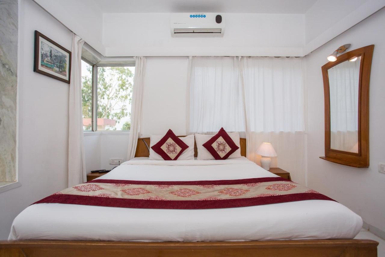 Oyo Flagship Hotel Silver Nest Panchgani Extérieur photo